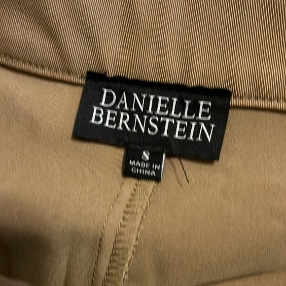 Danielle Bernstein khaki- tan pant - Picture 5 of 5